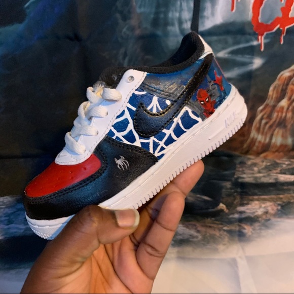 Nike Air Force One Custom Shoe DIY - Picture 4 of 7